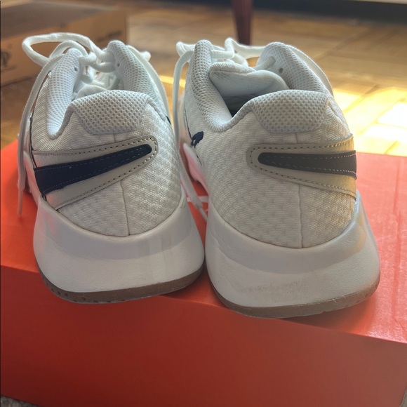 Nike Court Lite 4 Women’s Tennis Sneakers - Size W 8.5 - Picture 7 of 16